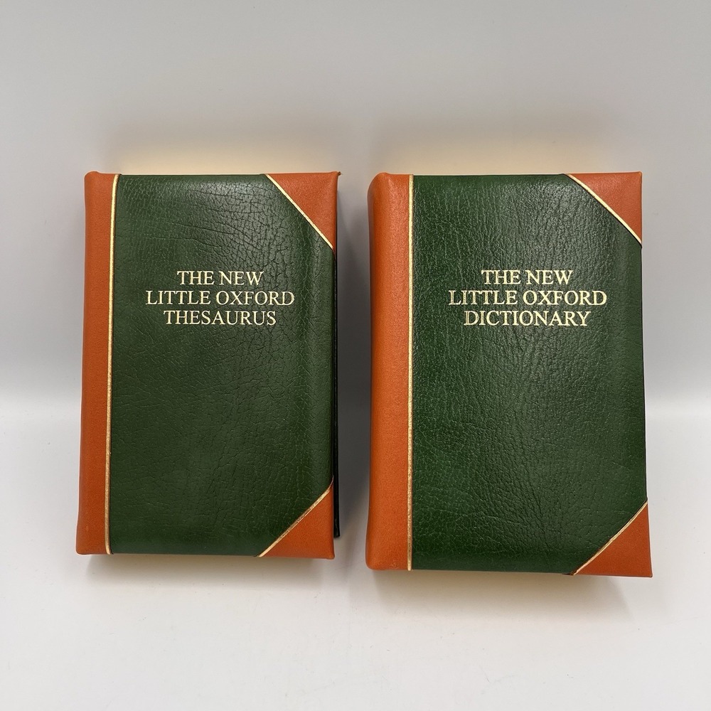 ✅ Set The New Little Oxford Dictionary & Thesaurus Seventh Edition 1998 Leather